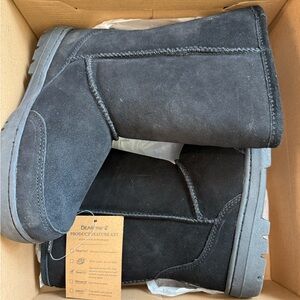 Bearpaw Neverwet Women’s Winter Boots NIB